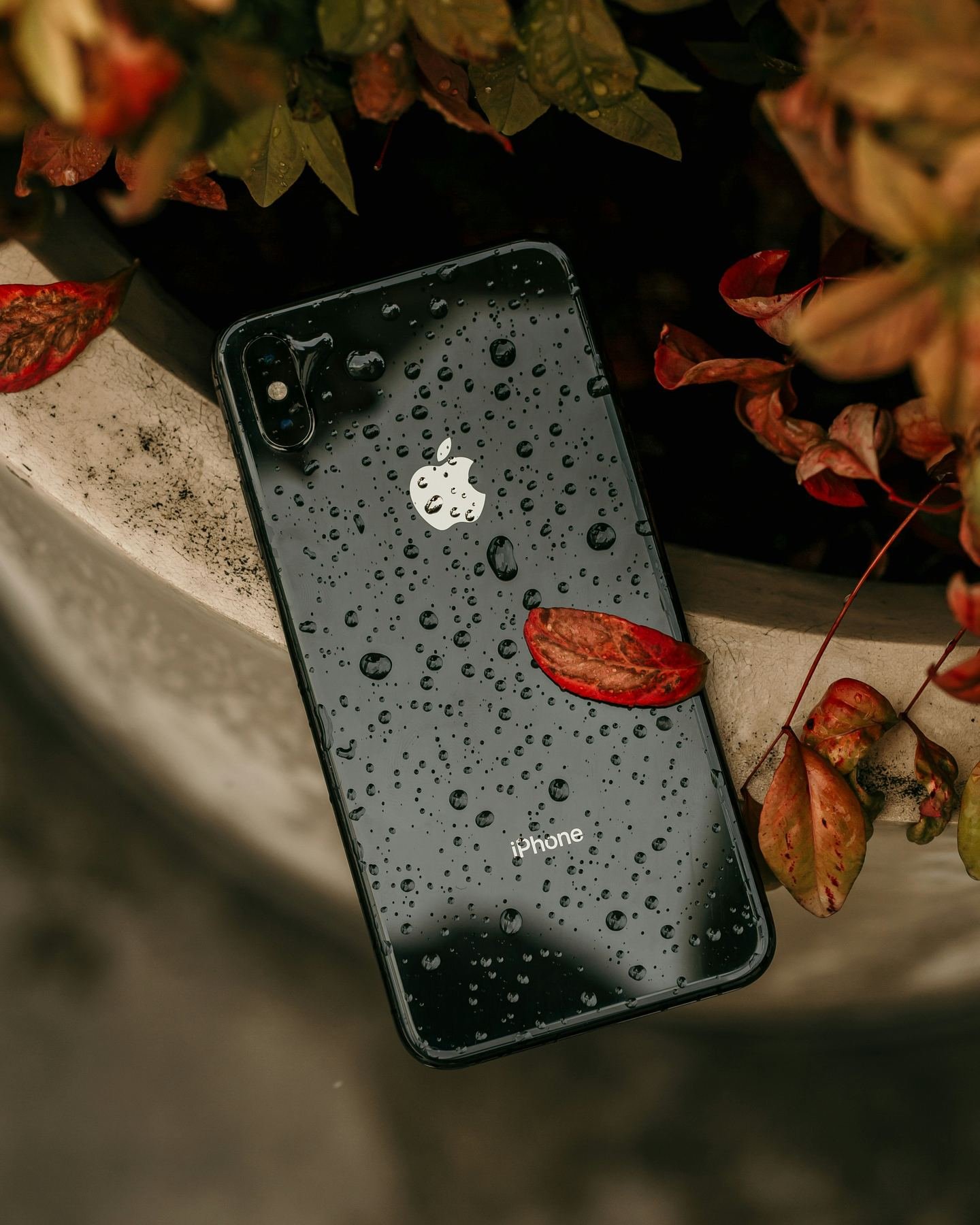 Protective mobile phone case