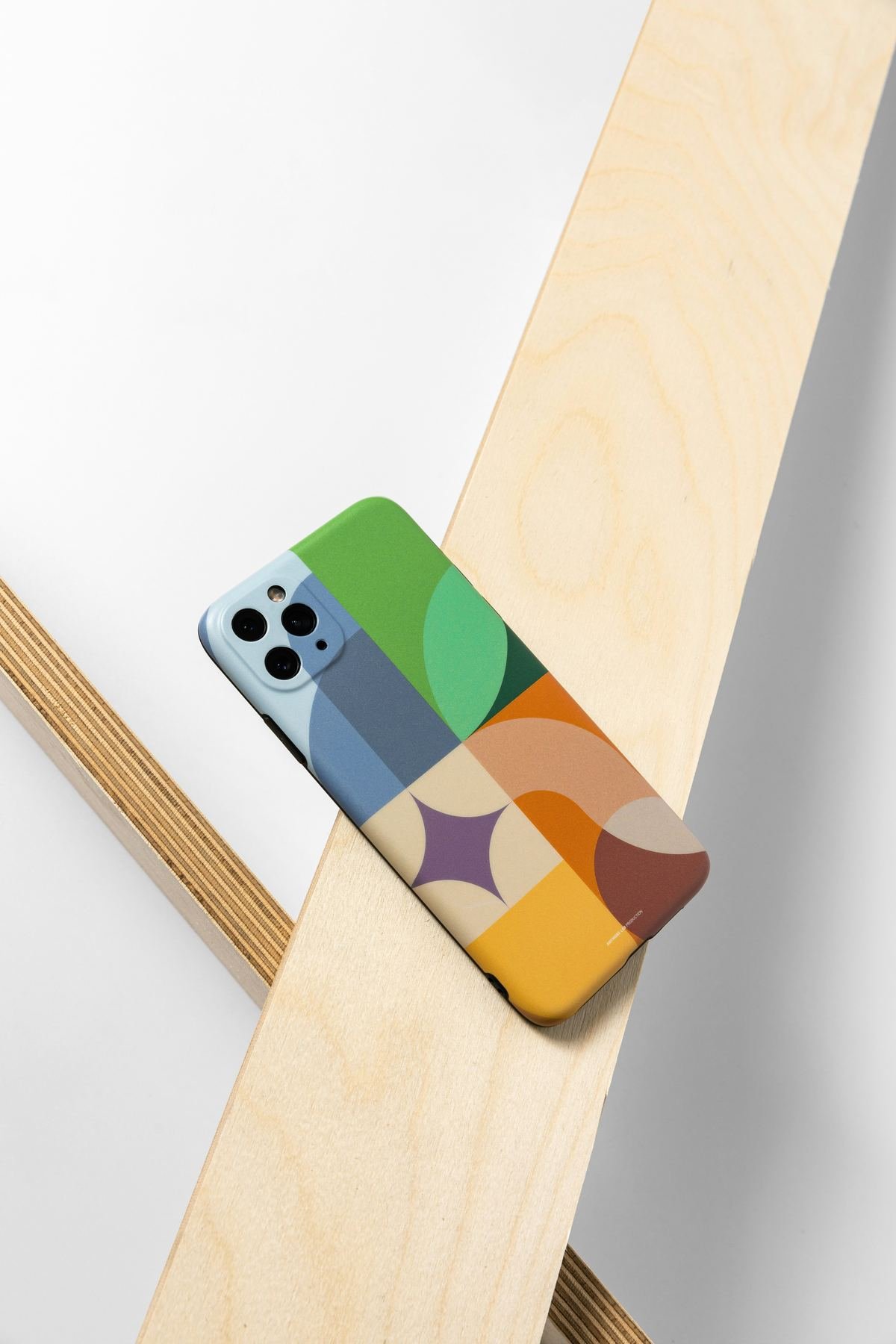 Pattern Grip Neo stylish case