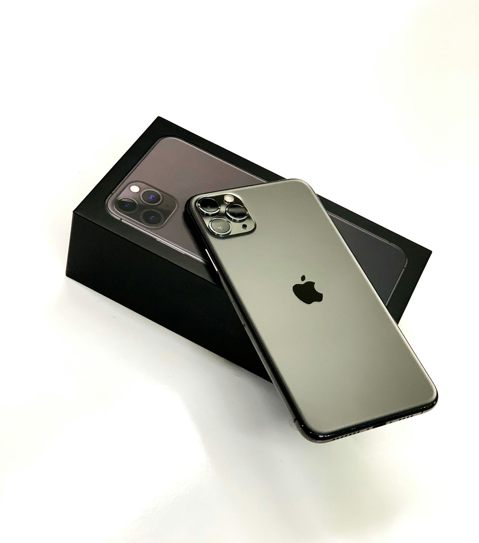 Premium smartphone setup with protective accessories